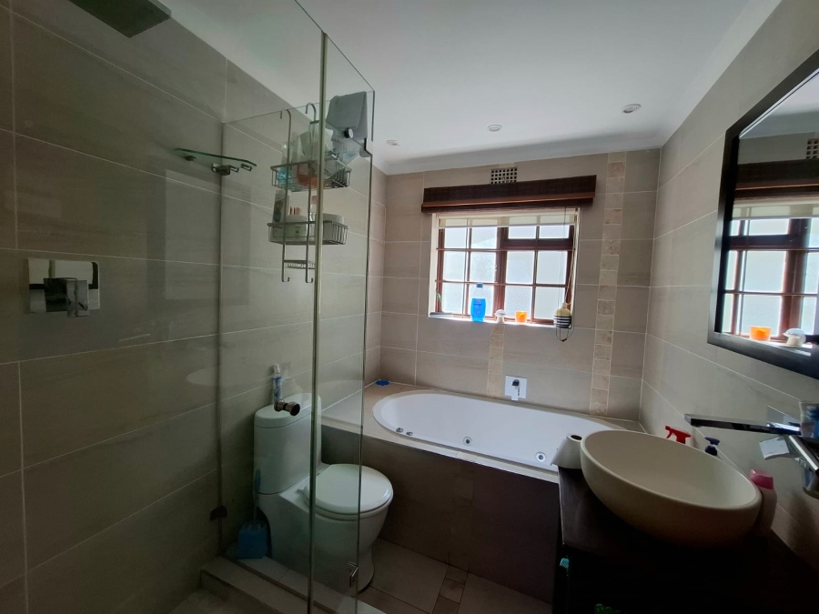 To Let 2 Bedroom Property for Rent in Table View Western Cape